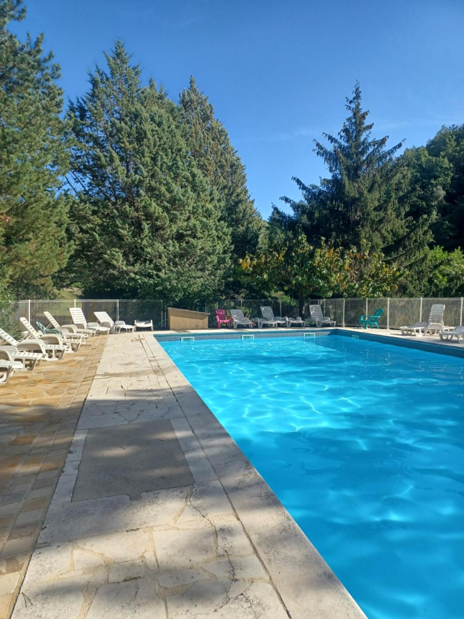 Du Domaine De Serre Long *