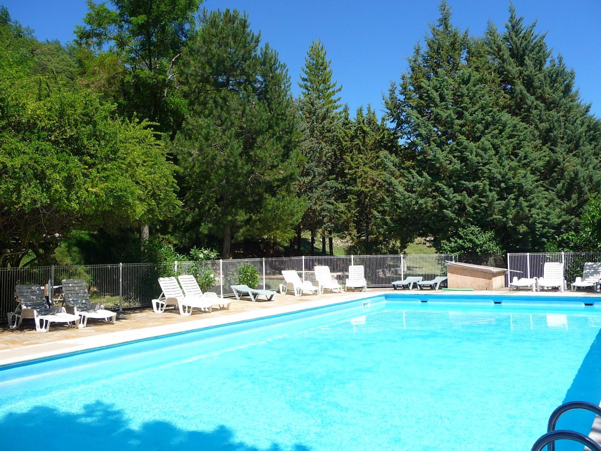 Gites Du Domaine De Serre Long Saint-Maurice-dʼIbie
