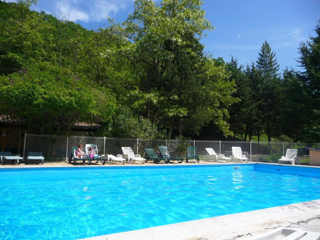 Gites Du Domaine De Serre Long