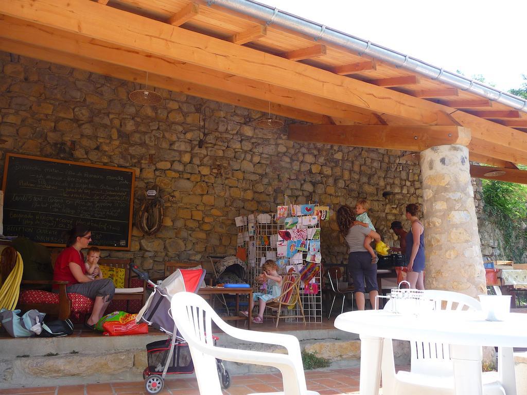 Gites Du Domaine De Serre Long Saint-Maurice-dʼIbie