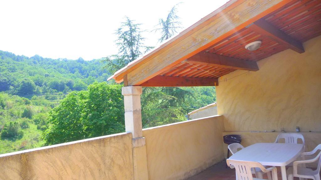 Gites Du Domaine De Serre Long Saint-Maurice-dʼIbie