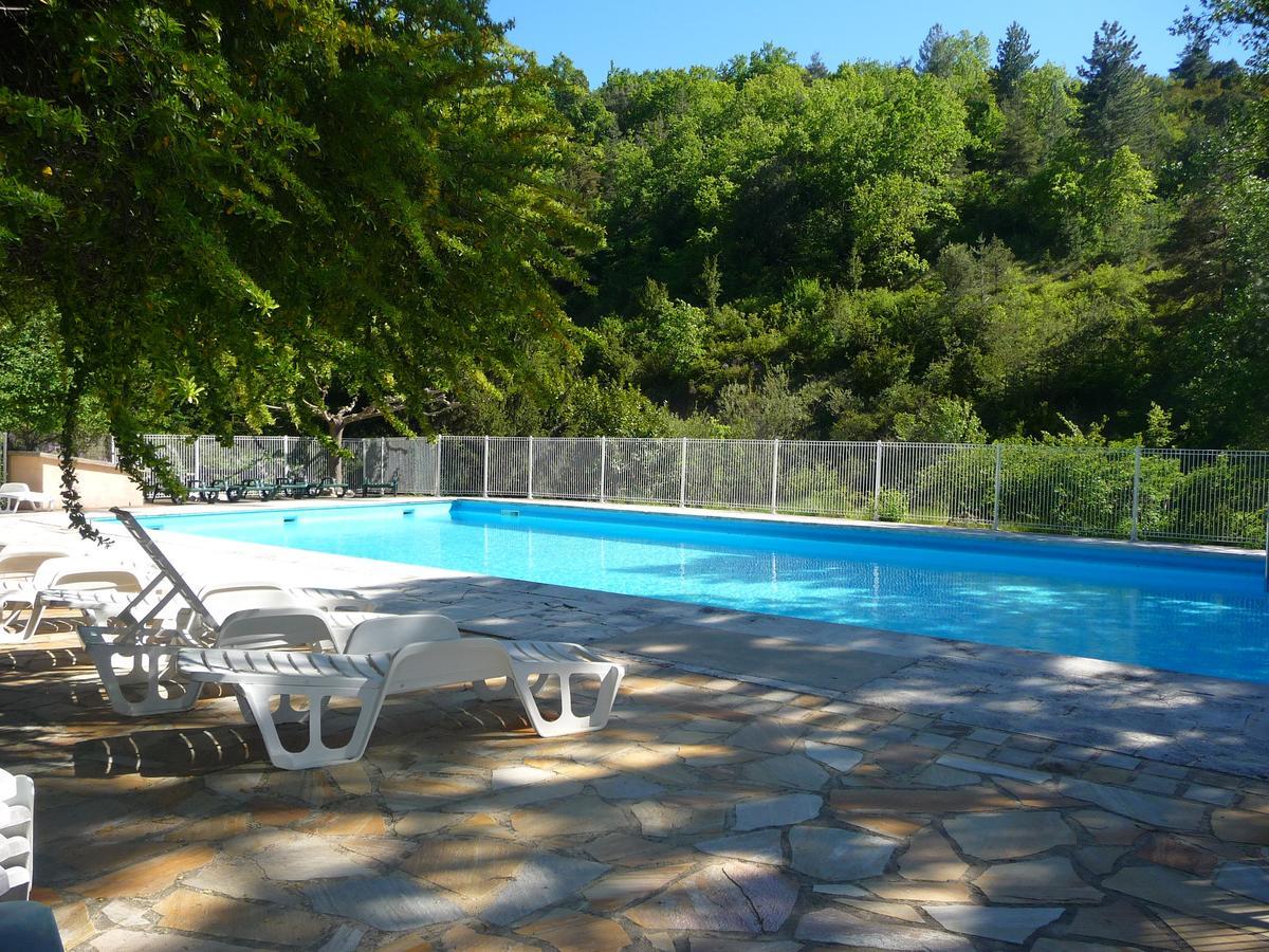 Gites Du Domaine De Serre Long *